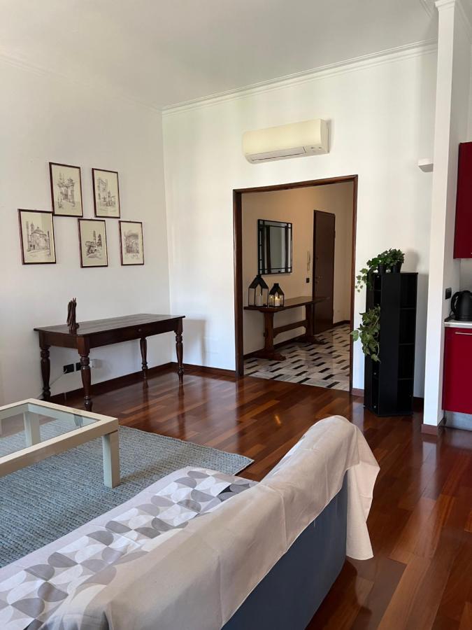 Apartament Rebecca'S Milano Collection: Repubblica Zewnętrze zdjęcie