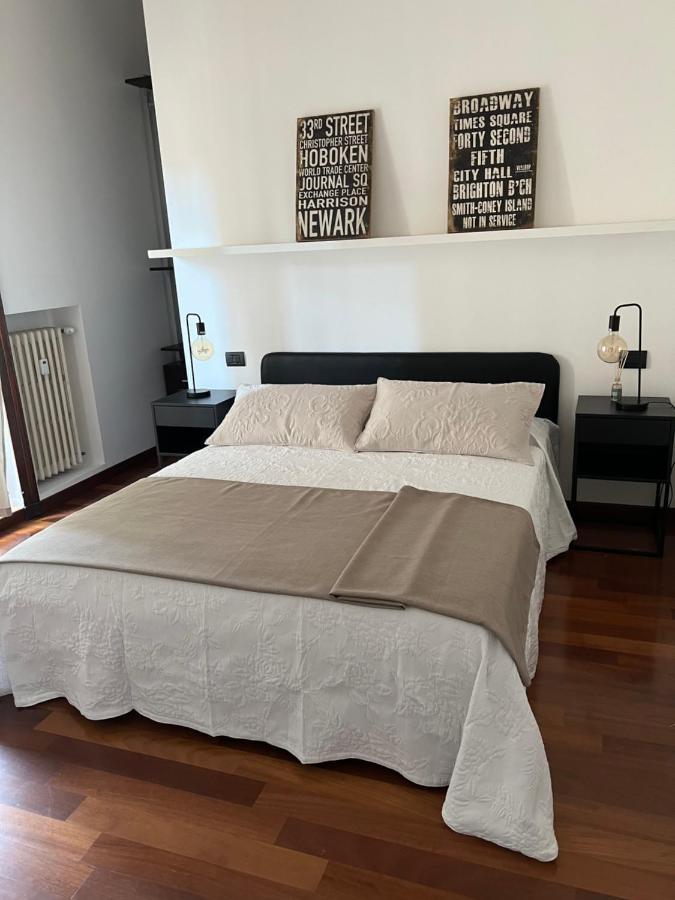 Apartament Rebecca'S Milano Collection: Repubblica Zewnętrze zdjęcie